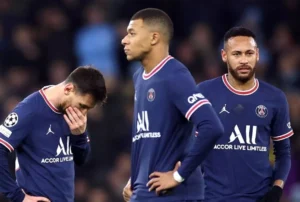 Lối Thoát Nào Dành Cho Mbappé?