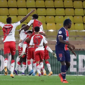 PSG thua ngược 2-3 trước Monaco