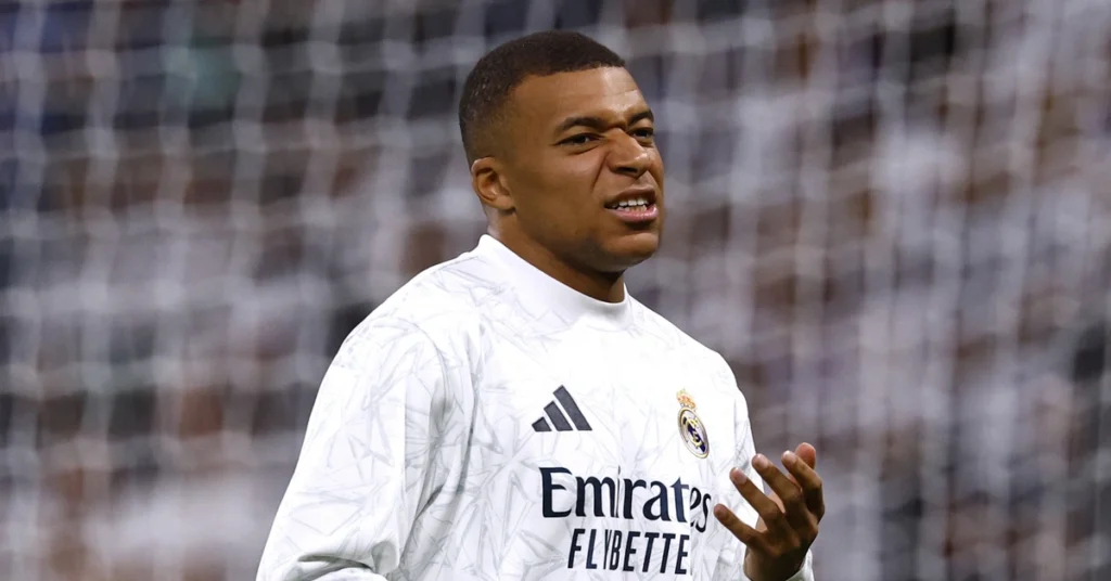 Mbappe Vắng Mặt Trong Trận Mở Màn