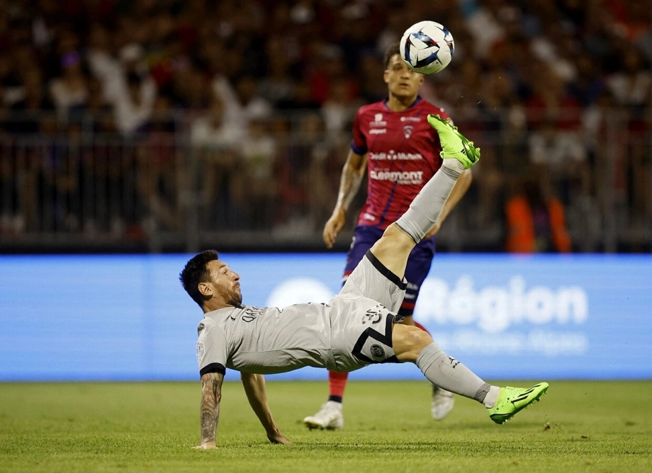 Messi Lập Siêu Phẩm vào Lưới Nhà